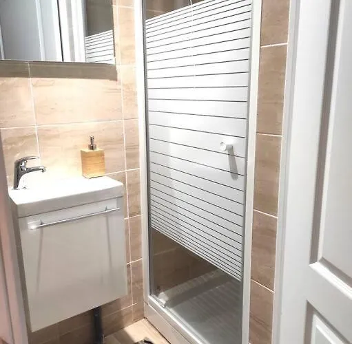 Atypique Centre * روان